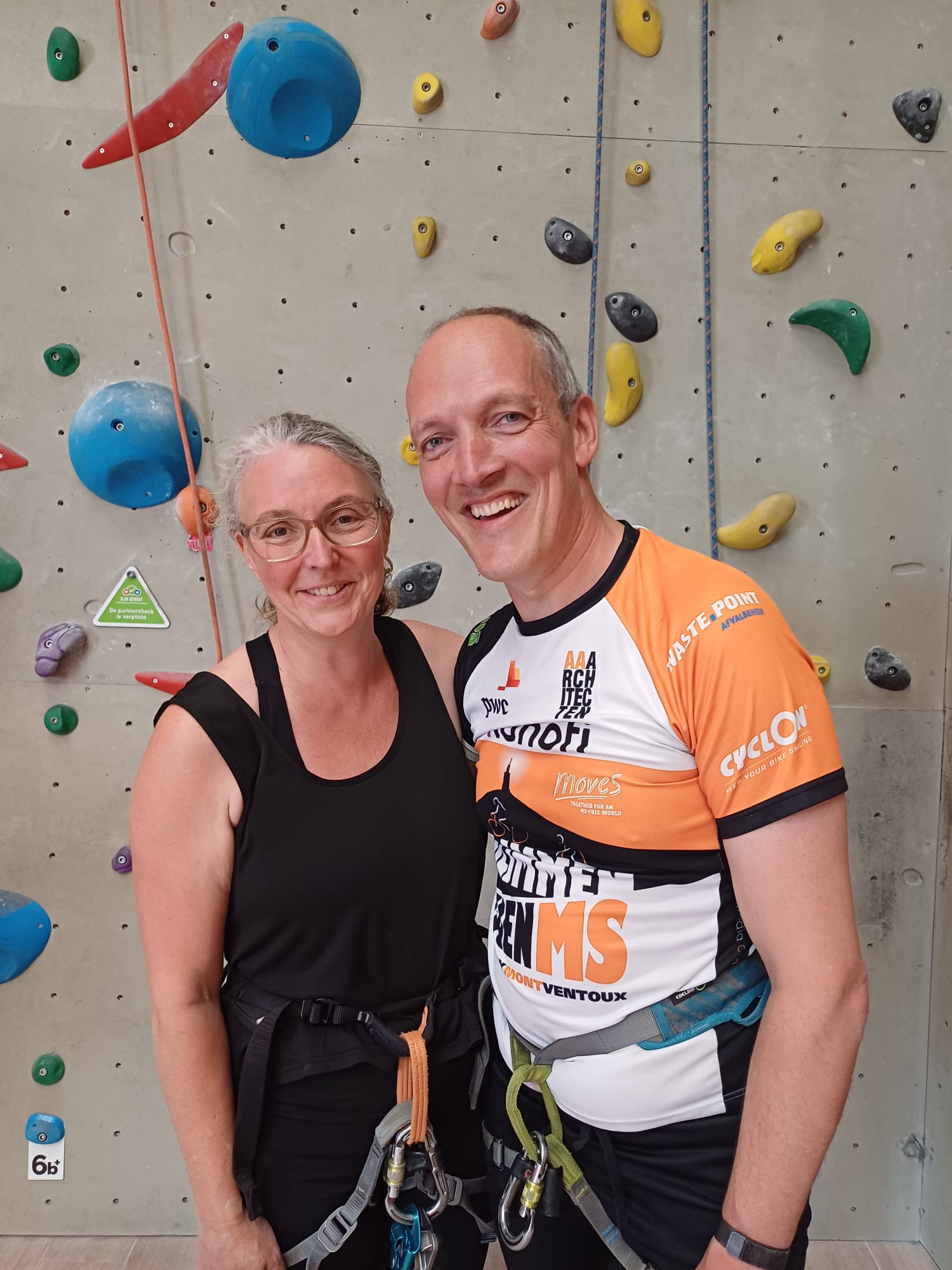 Frank zijn lichtjes zijn weer in zijn ogen gaan schijnen.